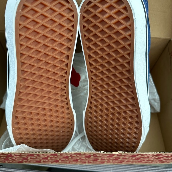 *NEW* NWT Vans Sk8-Hi  Sport Stripes Mens size 9.5 - Picture 4 of 7